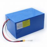 一体式电动滑板车摩托车车辆 72V 30Ah 锂电池